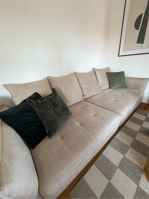 Beige Couch Bild 4