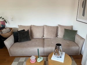 Beige Couch Bild 2