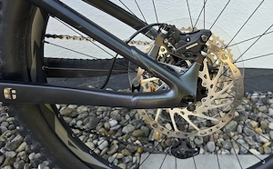 LIV Intrigue X E+ 2 Pro 625 Wh   XS   nur 725 km   Rechnung   Damen E-MTB Fully Bild 4