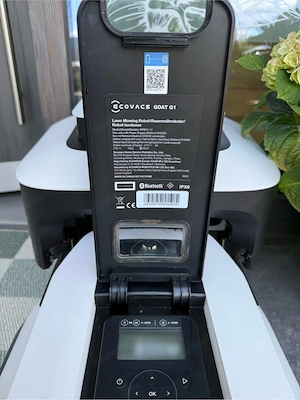 ECOVACS GOAT G1 Mähroboter bis 1.600 m  inkl. 4 Navigationsbaken Bild 2