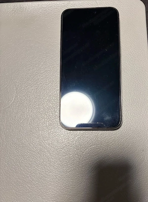 iPhone 15 Pro Max  Bild 4