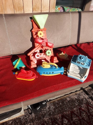 Spielzeugen für Wasser  Bild 4