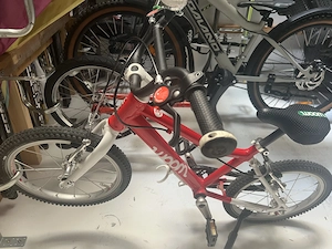 Woom 3 Fahrrad guter Zustand rot Bild 2