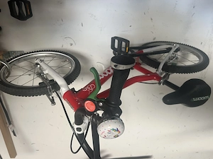 Woom 3 Fahrrad guter Zustand rot Bild 3