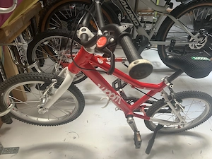 Woom 3 Fahrrad guter Zustand rot Bild 4