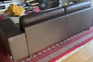 Zeitlos schlichte Ledercouch Bild 3
