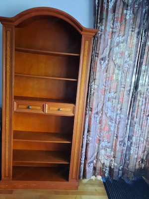 Bücherregal Kirsch Bild 2