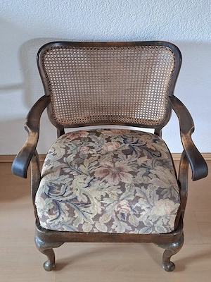 Antiker Sessel mit Wiener Geflecht Bild 3