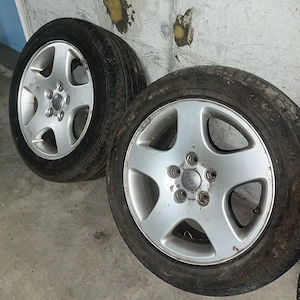 5xAudi Alufelgen mit sommerreifen 205 55 16  Bild 6