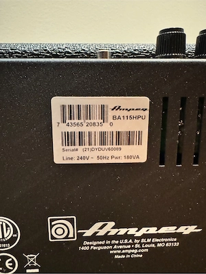 Ampeg Bass Verstärker Bild 5