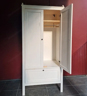 IKEA Sundvik Kleiderschrank weiß, 80x50x171 cm, guter Zustand Bild 5