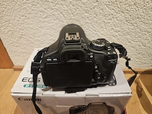 Canon EOS 600D Spiegelreflexkamera + EFS 18-135mm Objektiv inkl. Tasche und original Verpackung Bild 5
