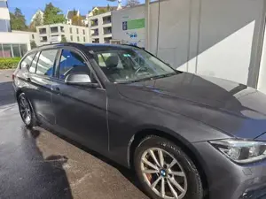 BMW 3er Touring Pendlerauto, BJ 2019, unfallfrei, servicegepflegt, HU bis Mai 27, guter Zustand,! Bild 5