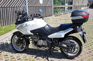 Verkaufe meine Suzuki V-Strom 650 ABS, Bj 2012 47500 km Preis   2990 Bild 4