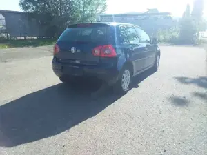 Golf 5 Allrad zu verkaufen ( reserviert) Bild 2