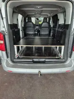 Peugeot Traveller Bild 6