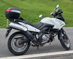 Verkaufe meine Suzuki V-Strom 650 ABS, Bj 2012 47500 km Preis   2990 Bild 5