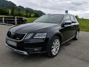  SKODA Octavia SCOUT 4x4 | 180 PS | DSG | Unfallfrei | Pickerl NEU Bild 3