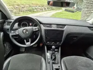  SKODA Octavia SCOUT 4x4 | 180 PS | DSG | Unfallfrei | Pickerl NEU Bild 4
