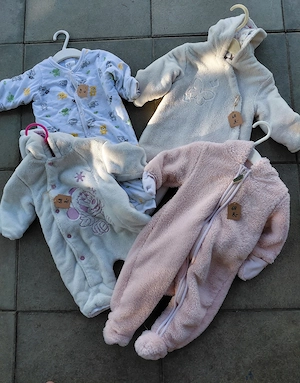 Overall kuschelig Baby Kind  Bild 4