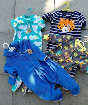 Overall kuschelig Baby Kind  Bild 5