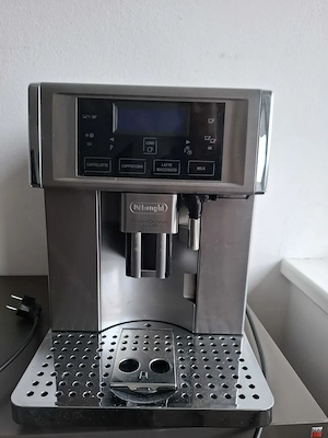 DeLonghi Prima Donna avant Kaffeevollautomat  Bild 2