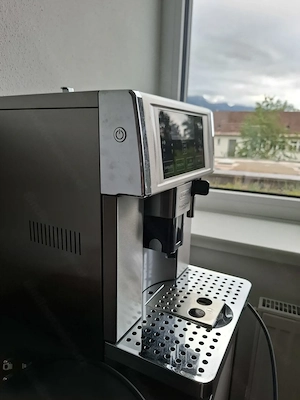 DeLonghi Prima Donna avant Kaffeevollautomat  Bild 3