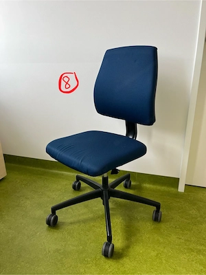 Gratis! Zu verschenken! Büromöbel Bild 2