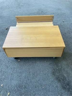 Fernsehtisch Bild 4