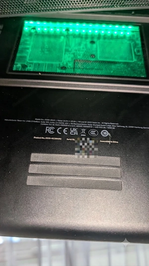 Razer blade RTX5080 Intel Core Ulra 9 275HX Bild 2