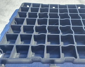 Paddockplatten & Rasengitter ohne Schotterunterbau kaufen ReitPRO Direct 40 - ideale Bodengitter Bild 6
