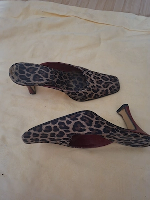 Leo High Heel Slipper getragen