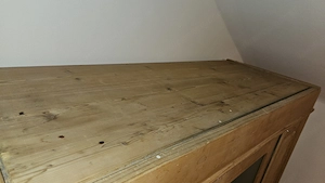 Alter Massivholzschrank, 2-türig + beweglicher Glaseinsatz, zerlegbar Bild 5