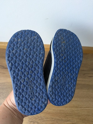 Adidas Sneaker in Größe 24 Bild 4