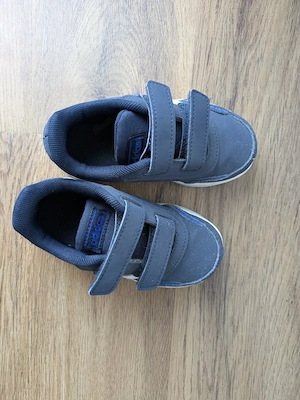 Adidas Sneaker in Größe 24 Bild 5
