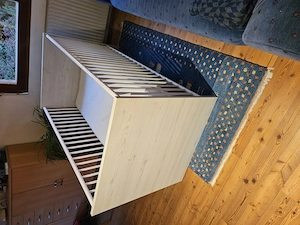 Kinder-Gitterbett weiß, Holz, 143cm lang, 77cm breit Bild 4