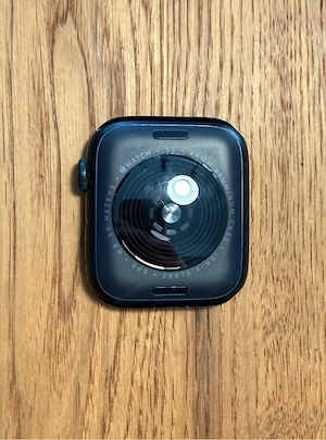 Apple Watch SE 44 mm GPS   sehr guter Zustand   Original Zubehör Bild 6