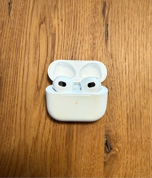 Apple AirPods 3. Generation   guter Zustand   voll funktionsfähig Bild 5