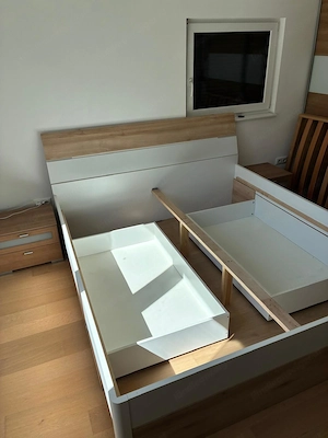 Bett mit Lattenrost und Schubladen  Bild 4