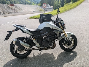 Suzuki 750 GSR baugleich wie Suzuki GSX-S 750 Bild 2