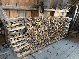 Trockenes Buchenholz   Kaminholz ofenfertig   120     RM in Schnifis Bild 2