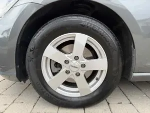 VW Golf Bild 13