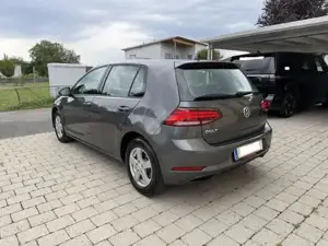 VW Golf Bild 3