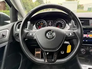 VW Golf Bild 12