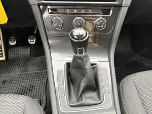 VW Golf Bild 11