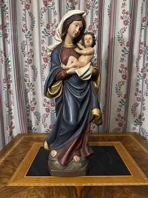 Klassische Madonna mit Kind (ca. 60 cm)   Sakrale Holzskulptur   Heiligenfigur farbig gefasst Bild 2