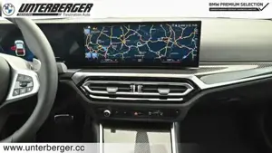 BMW 320d xDrive M Sportpaket // Carbon Interieur // Anhängerkupplung elektrisch Bild 10