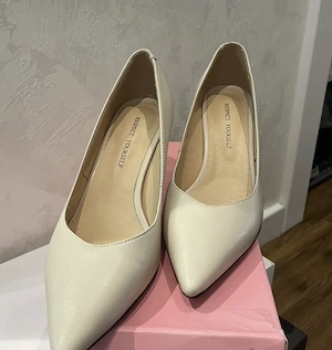  Damenschuhe sehr gut Bild 2