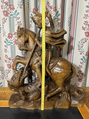Große Holzschnitzerei Hl. Georg der Drachentöter zu Pferd (ca. 45 cm)   Massivholz geschnitzt