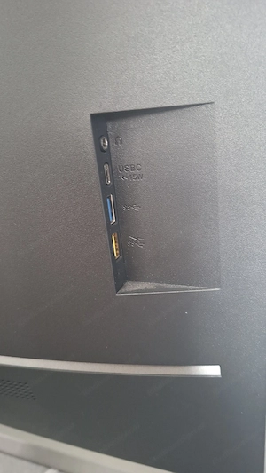     AOC 4K Monitor Bild 4